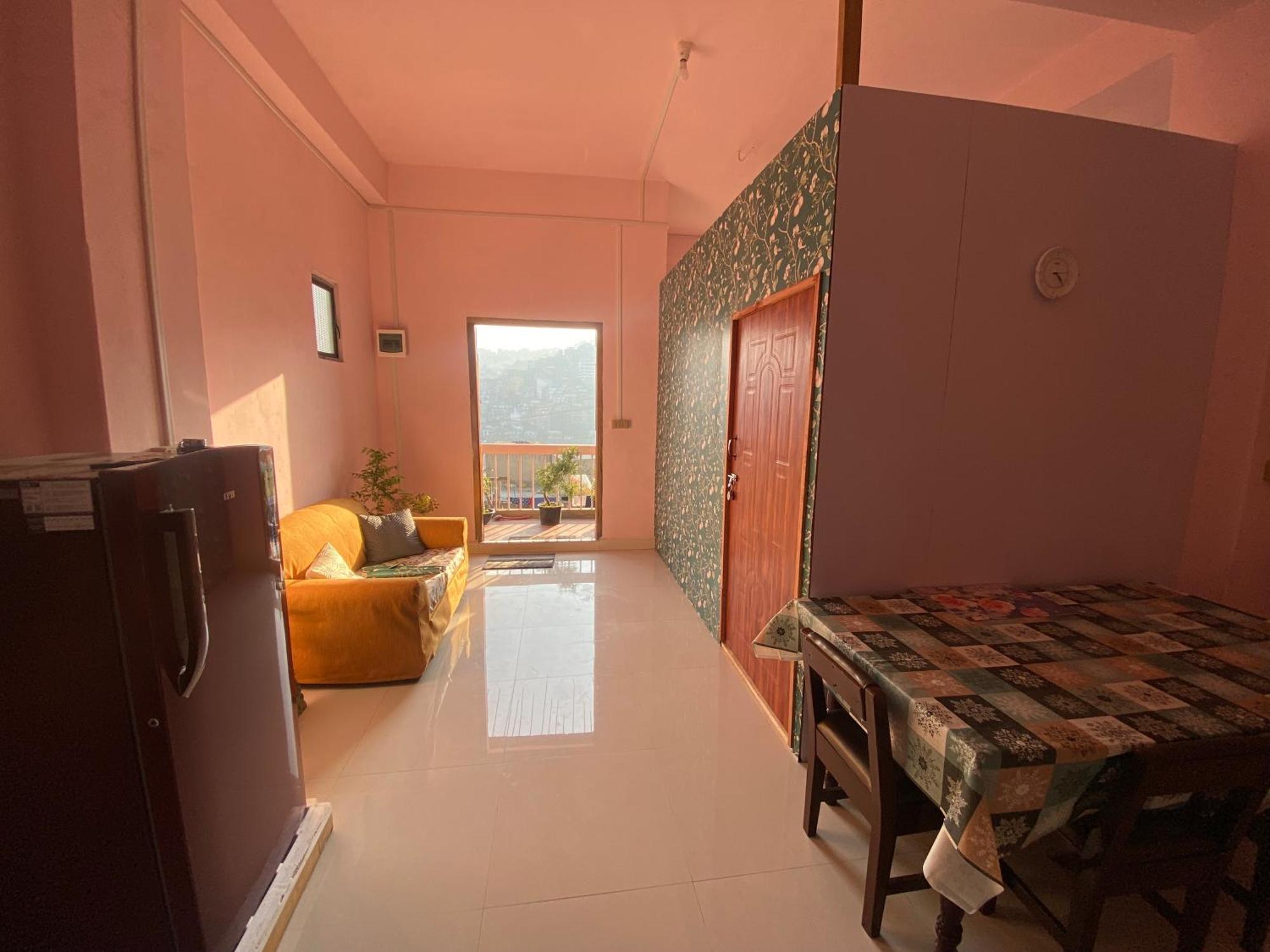 Aizawl Homestay Esterno foto