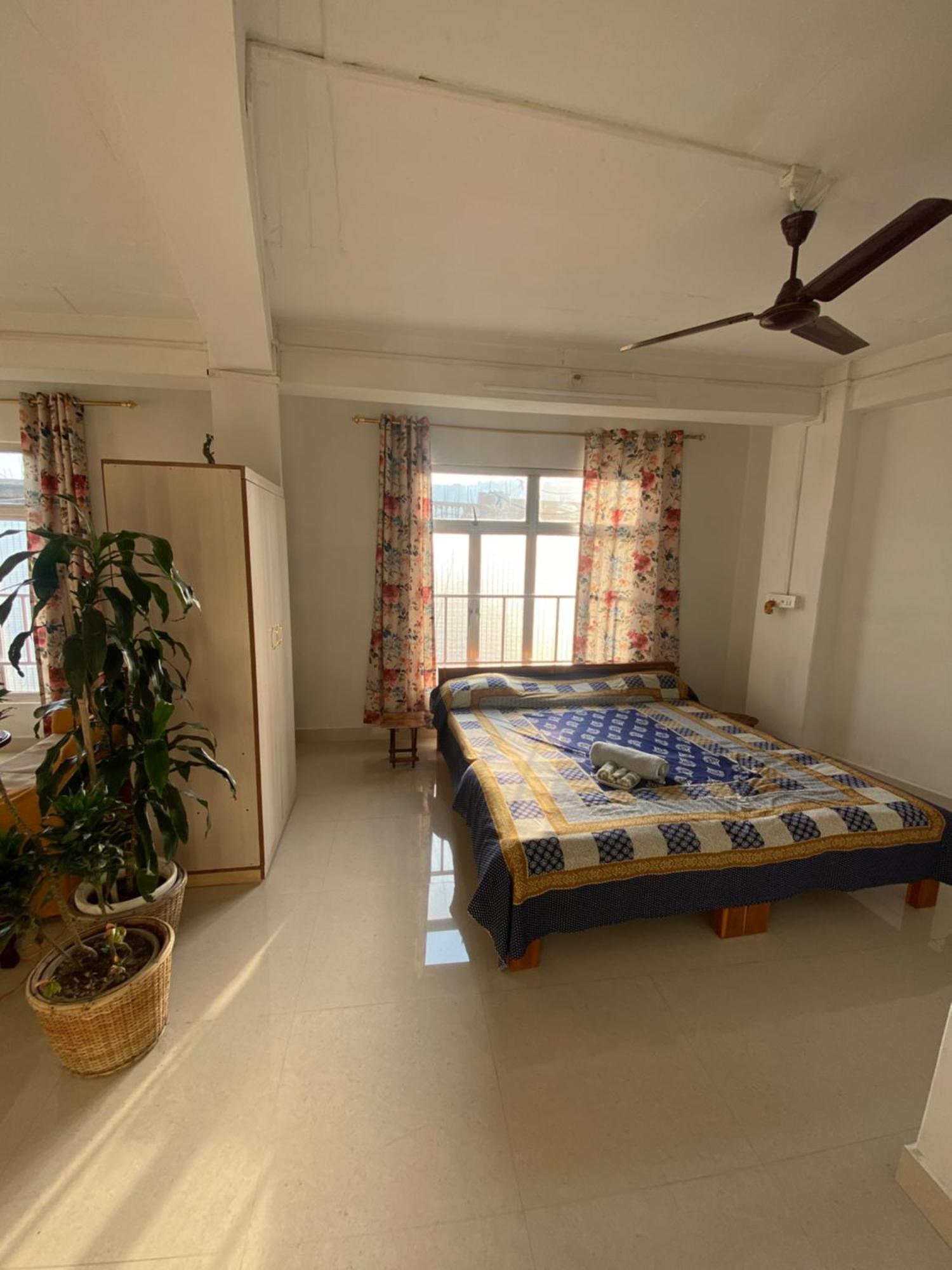 Aizawl Homestay Esterno foto